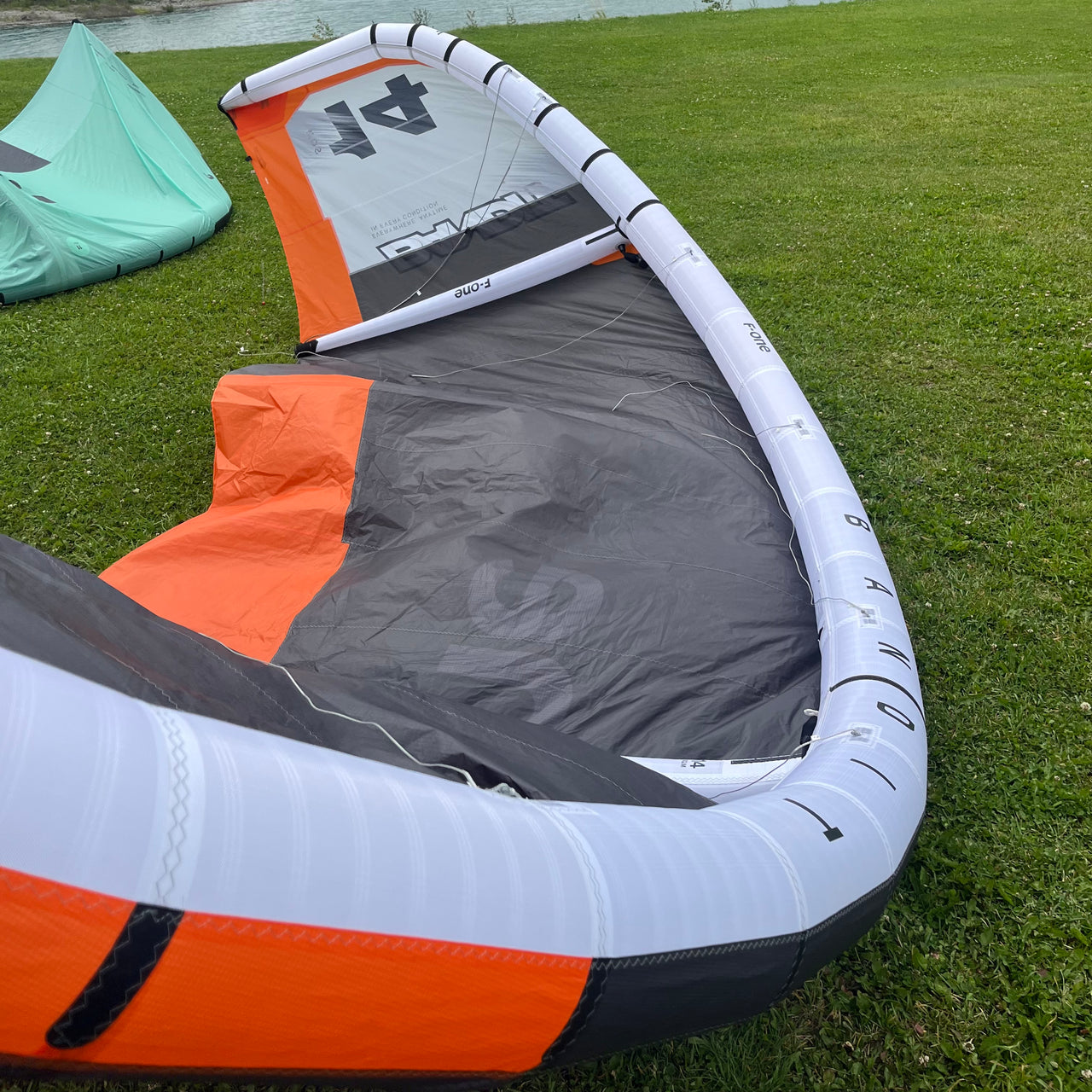 F-One Bandit TEC Gebraucht innenansicht der Fronttube