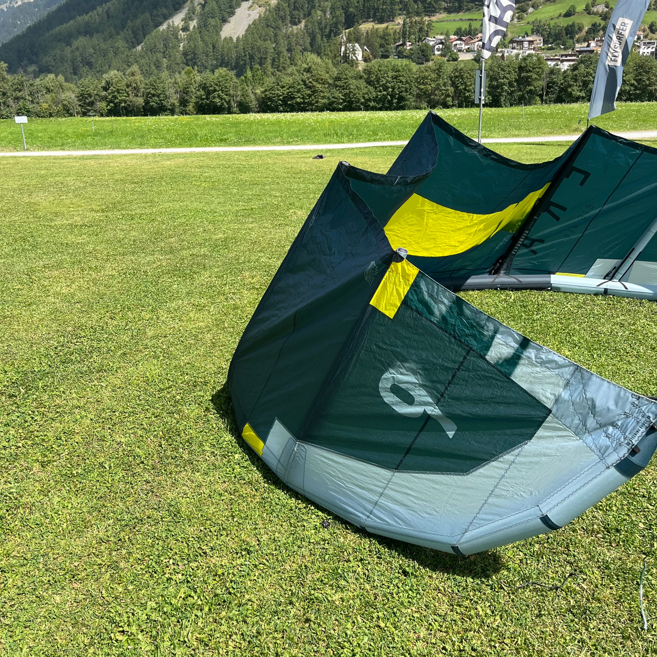 Flysurfer Era Gebraucht seitenansicht