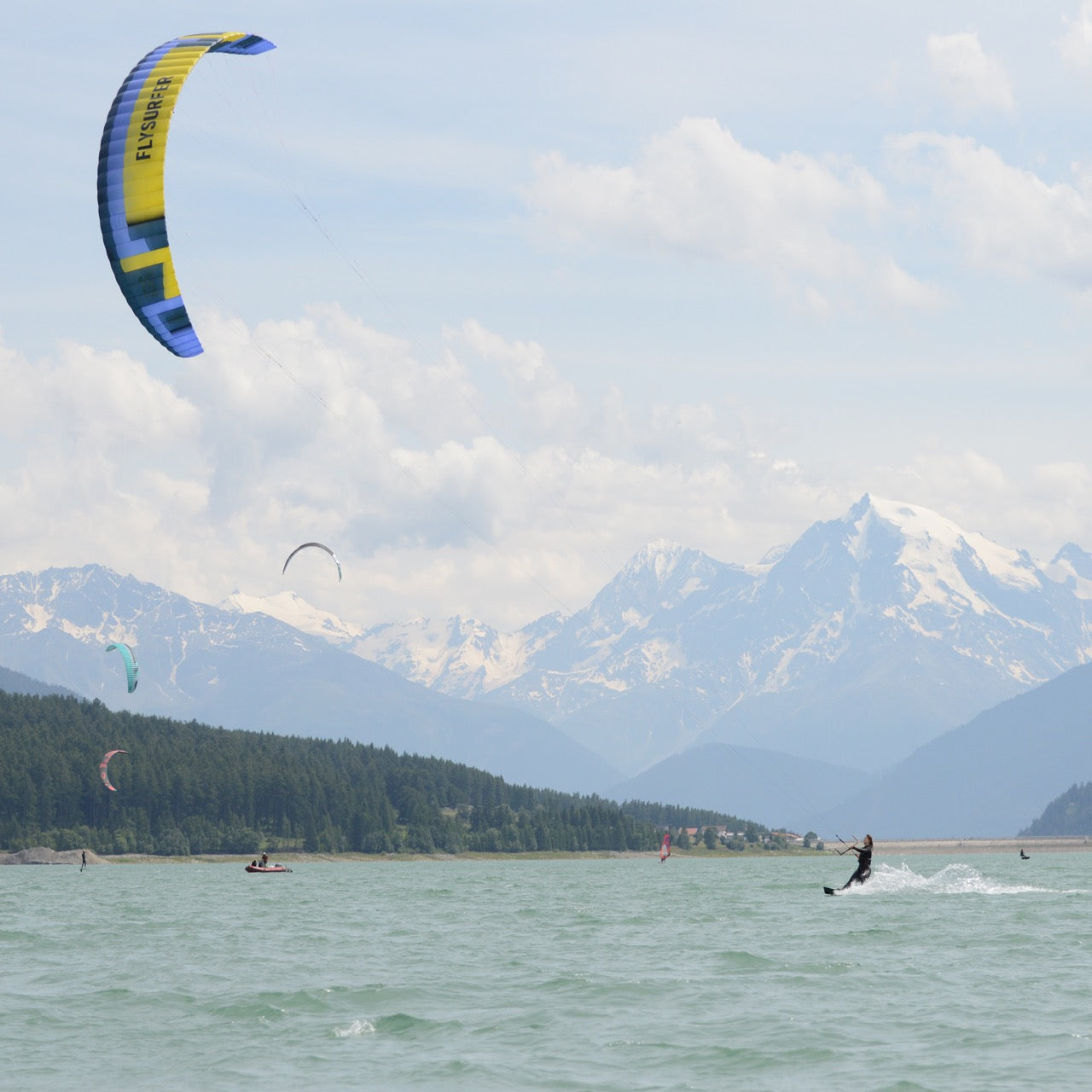 Kiteschule Reschensee – Kitesurfen lernen am Reschensee