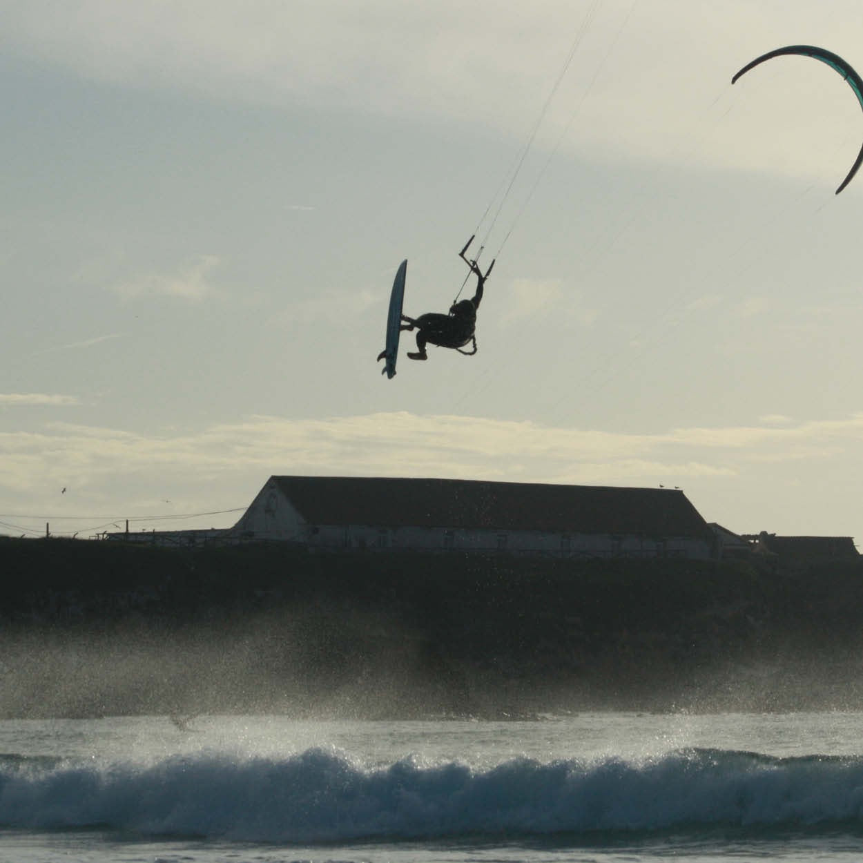 Kitesurfer in Balneario – Kitesurf Tarifa