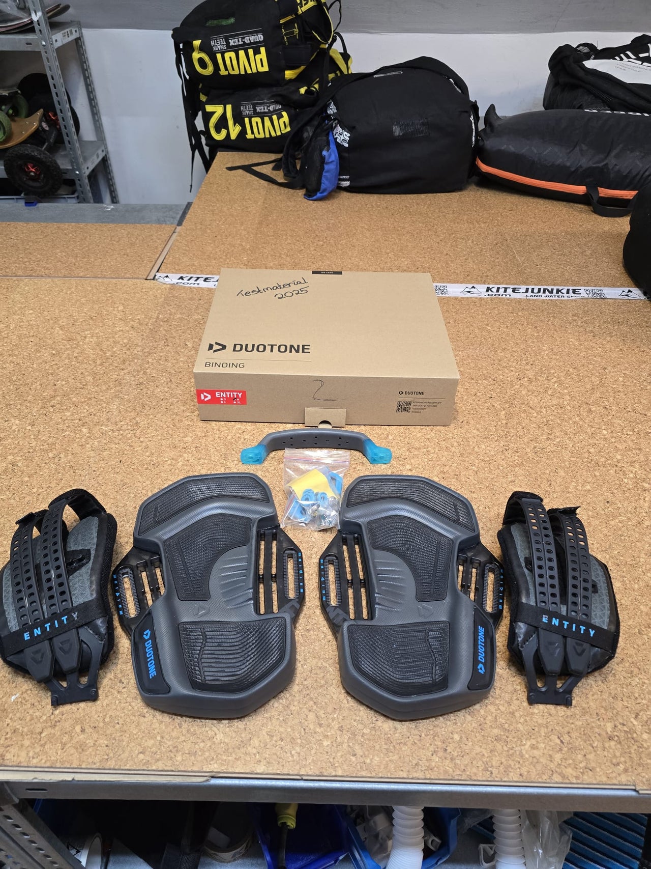 Duotone Entity Bindung geb