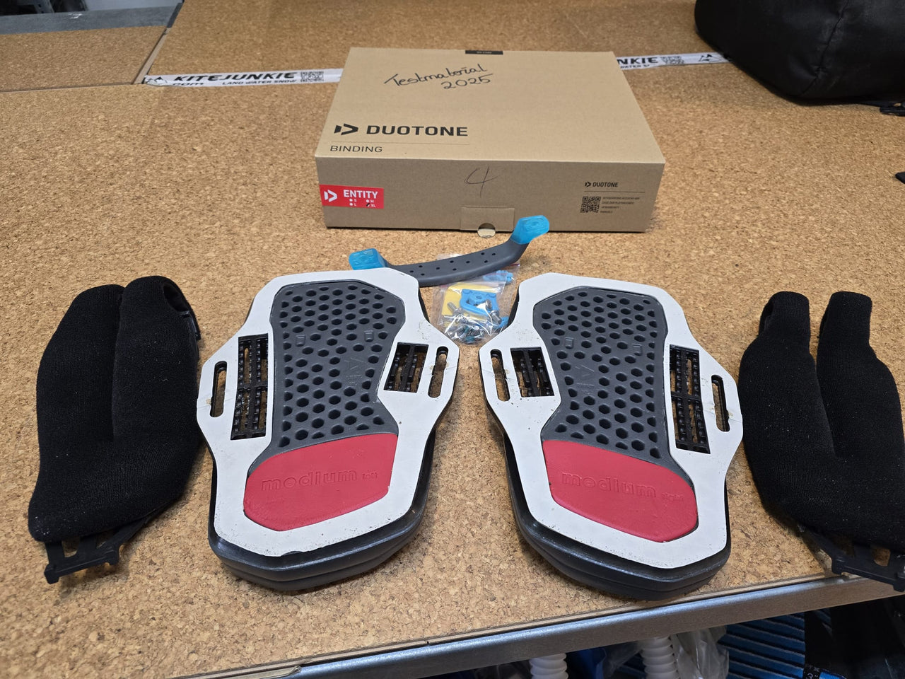 Duotone Entity Bindung geb