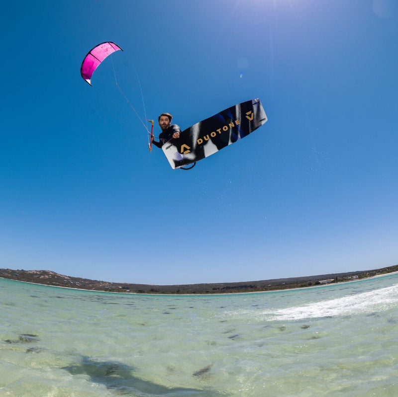 Duotone Spike SLS 2026 – Freeride Leichtwind Twintip