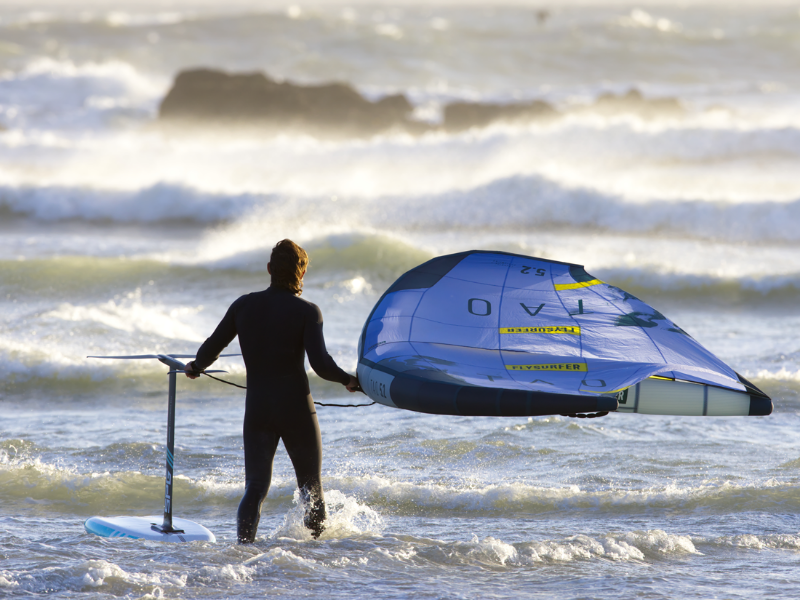 Flysurfer Tao  wave riding