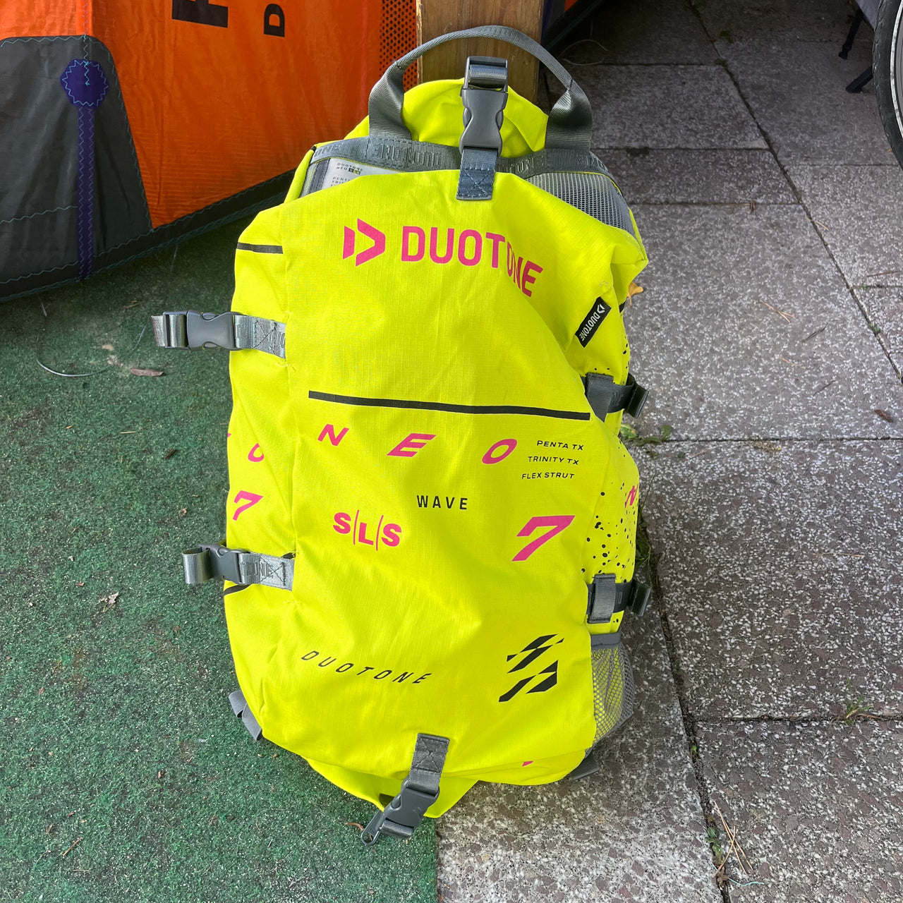 Duotone Neo SLS 2025 7QM 5⭐