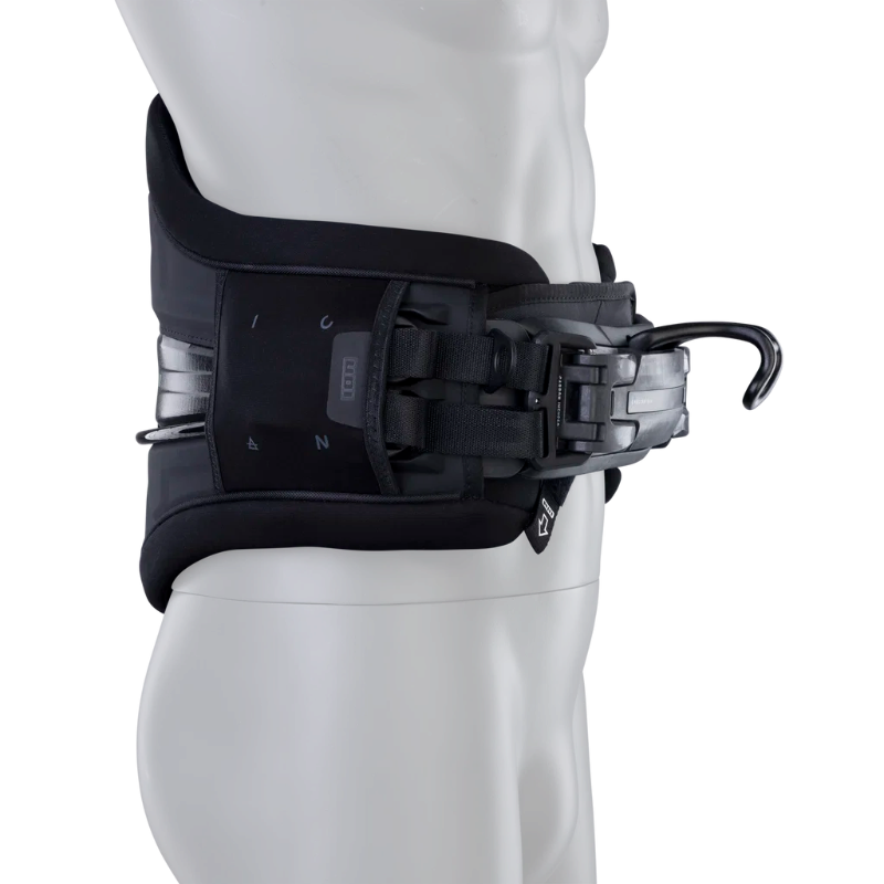 Ion Apex 2026 Detailbild Hakenplatte