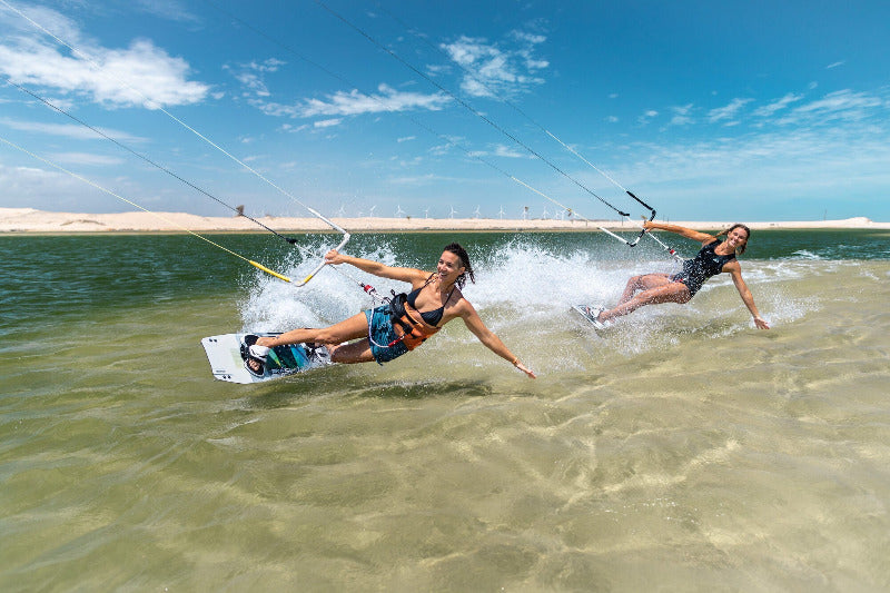 Kitereisen im Sommer – Sonne, Wind und Action an den besten Kitespots weltweit mit Kitejunkie erleben.