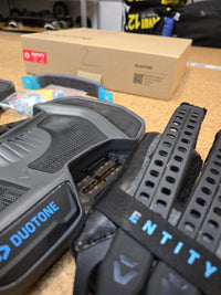 Duotone Entity Bindung geb