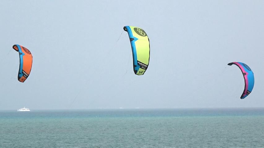 Bild 2 Flysurfer fliegen